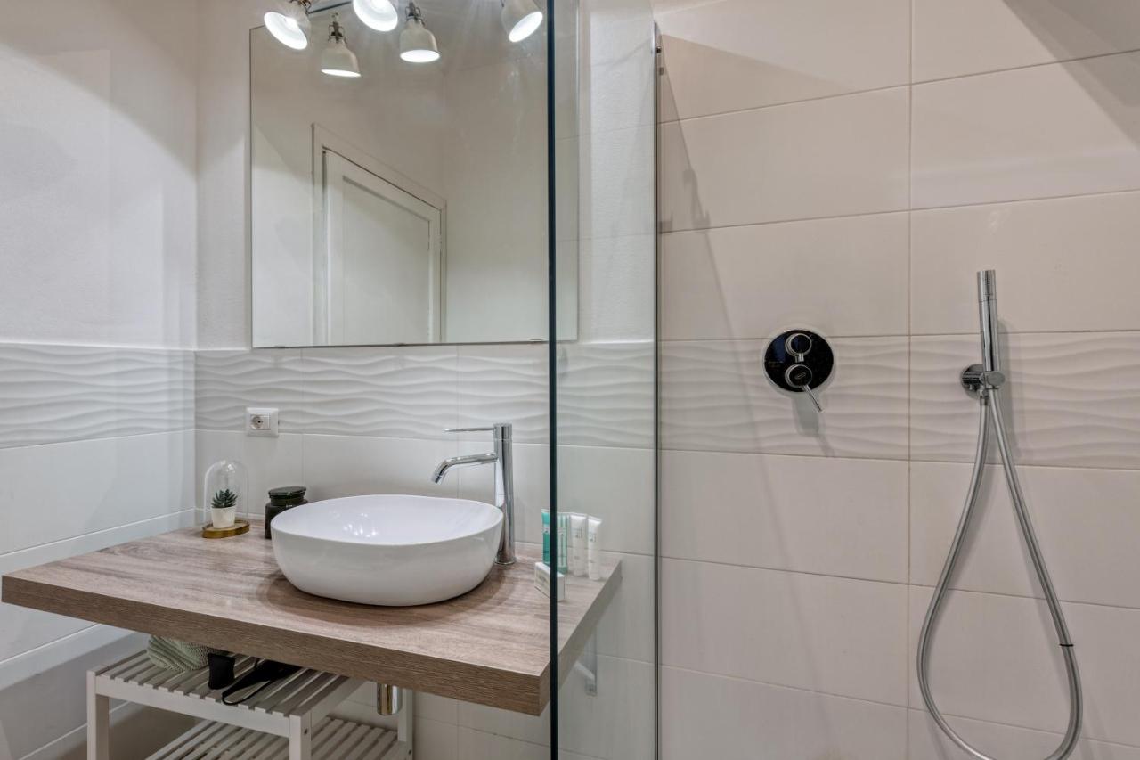 Sweett - Solari Apartman Milánó Kültér fotó